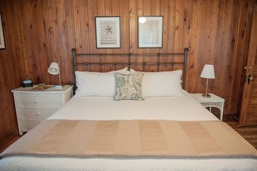 קיל דוויל הילס Cypress House Inn מראה חיצוני תמונה